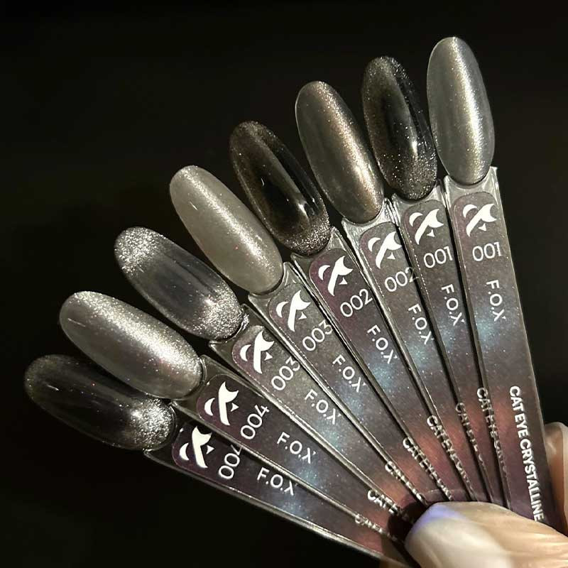 Color gel polish - Cat Eye Crystalline F.O.X 004 - 7 ml