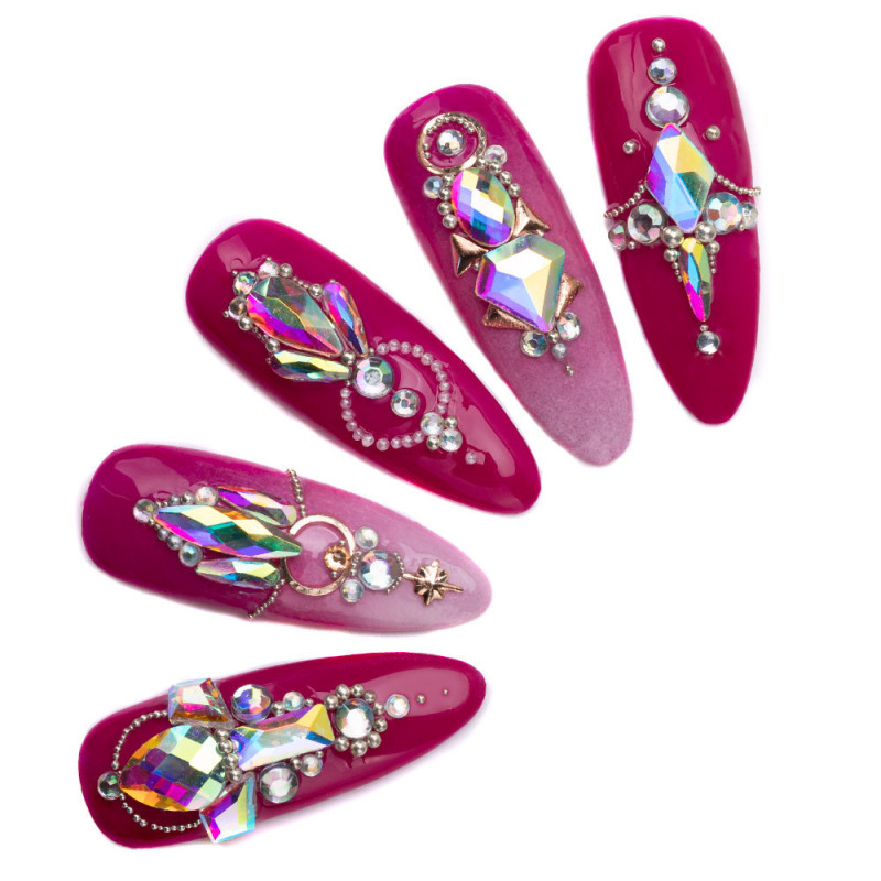 Nail crystals 3D 20 pcs Nr 2